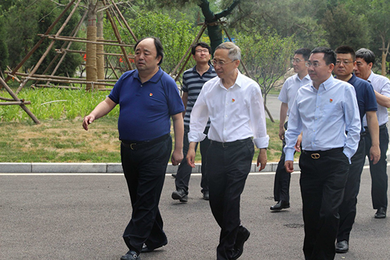 北京市副市长杨斌调研美高梅通州项目