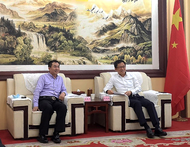 美高梅总裁乔德卫造访朔州市长熊燕斌